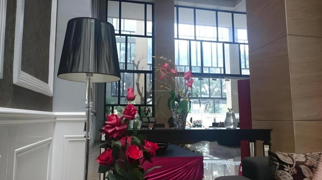 Travello Hotel Bandung Exterior photo