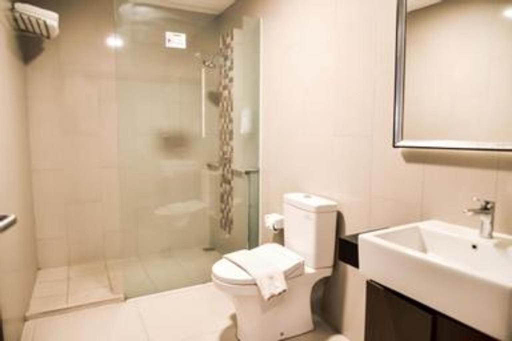 Travello Hotel Bandung Exterior photo
