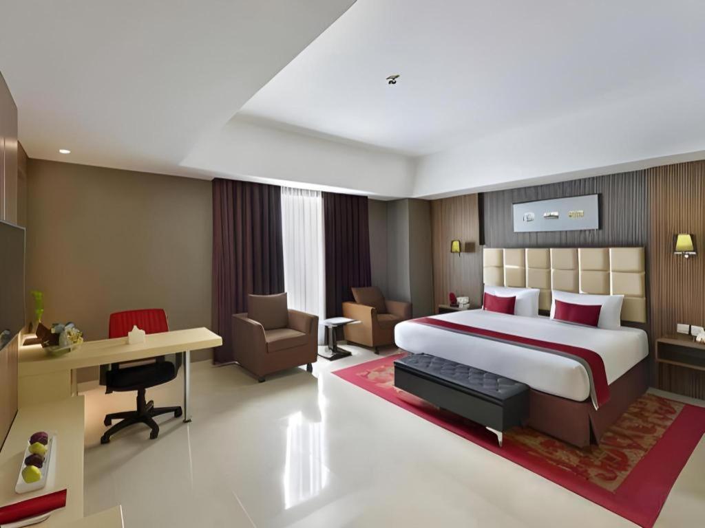 Travello Hotel Bandung Exterior photo