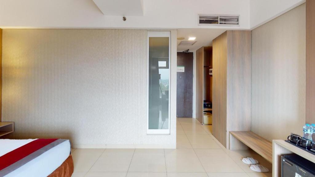 Travello Hotel Bandung Exterior photo